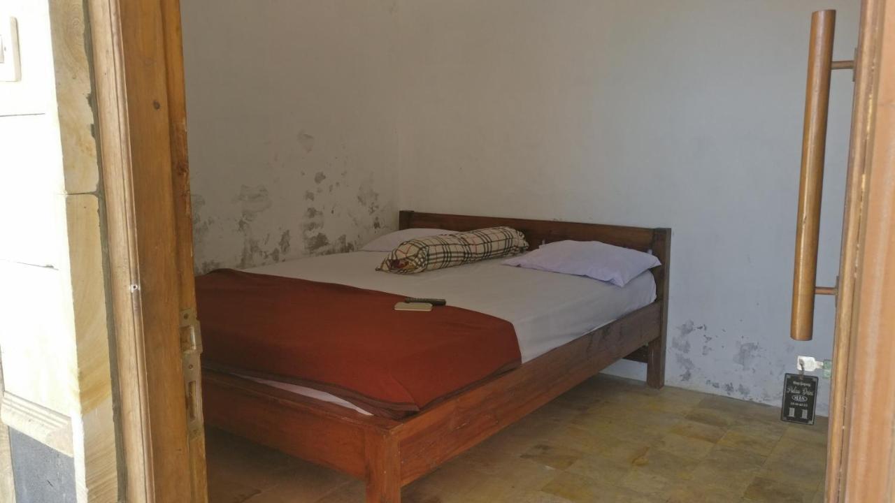 Hotel Kampoeng Drini Brono Exteriör bild